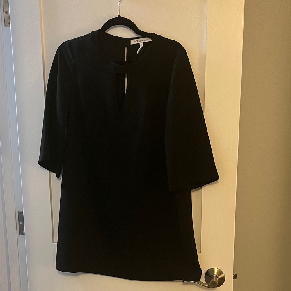 BCBGeneration Black Keyhole Shift Dress